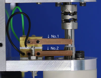 Ring or disk working electrode lead connection