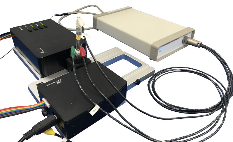 SEC2020 Spectrometer system and Model 2325 Bi-Potentiostat